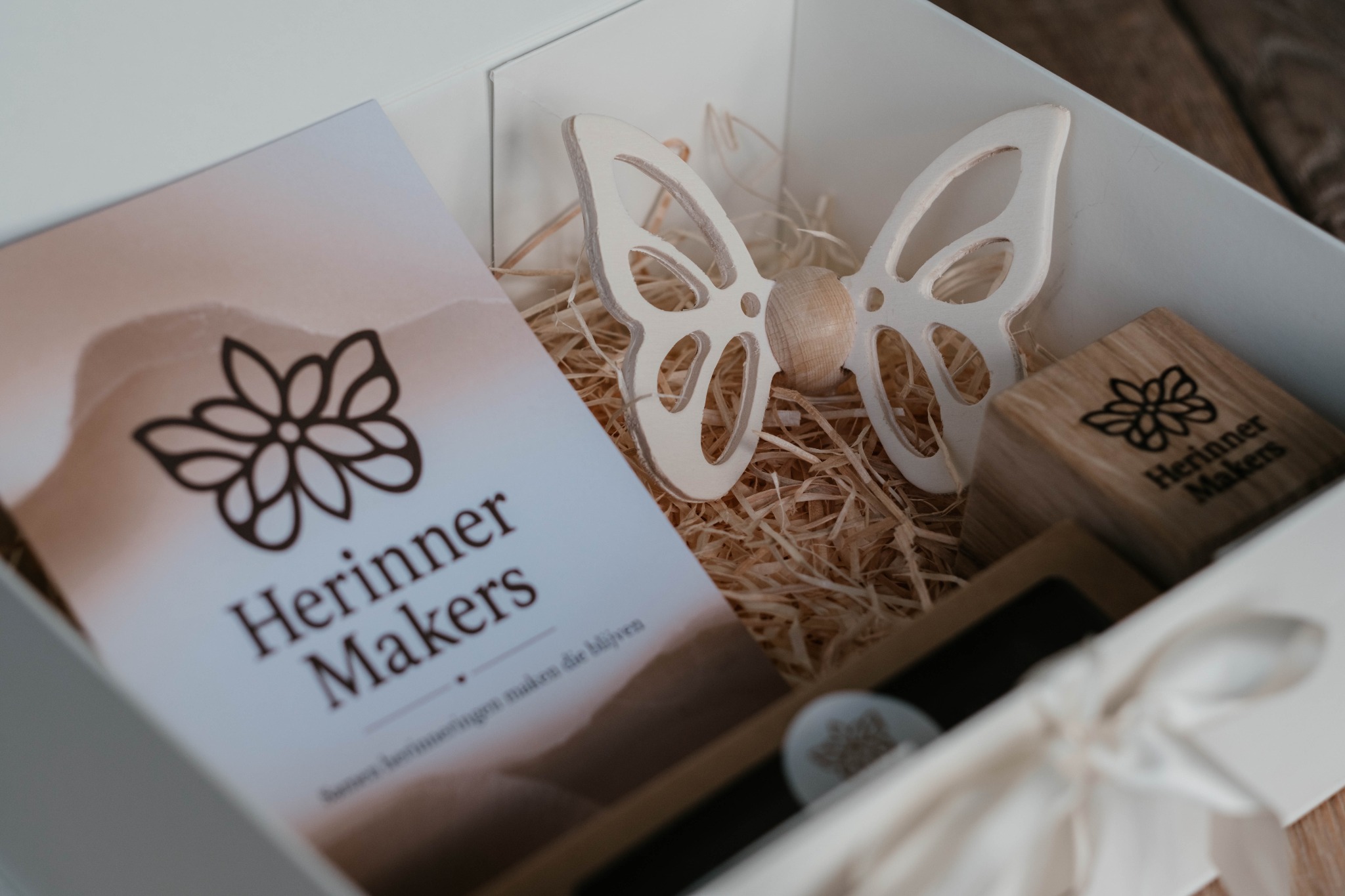 De houten vlinder in het HerinnerMakers-pakket